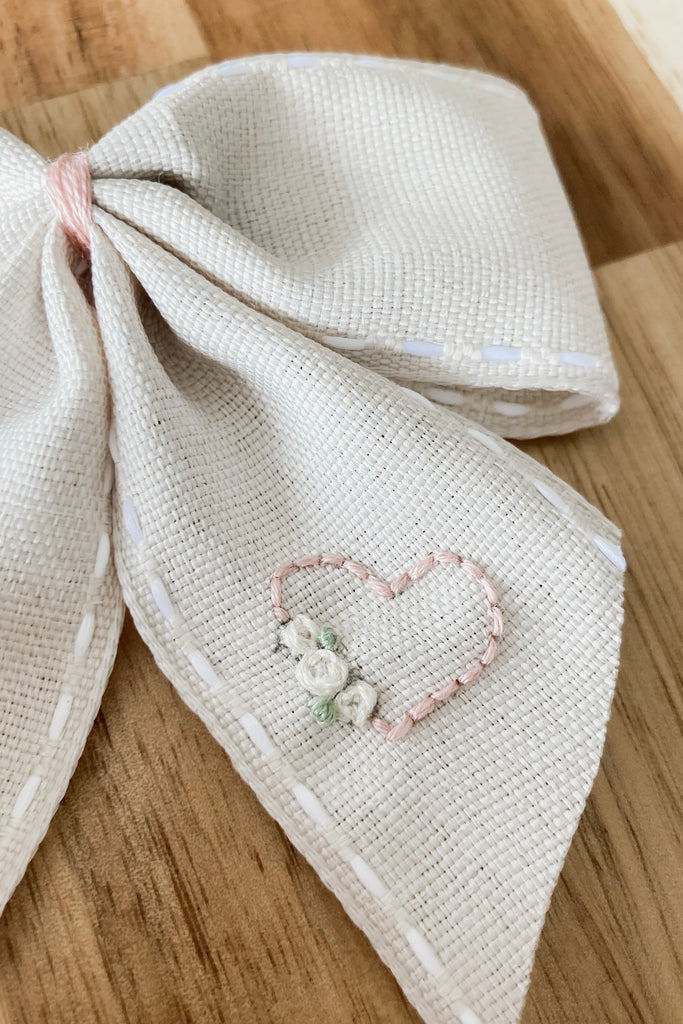Embroidered Ribbon Bow – SAMSON & OAKLEY
